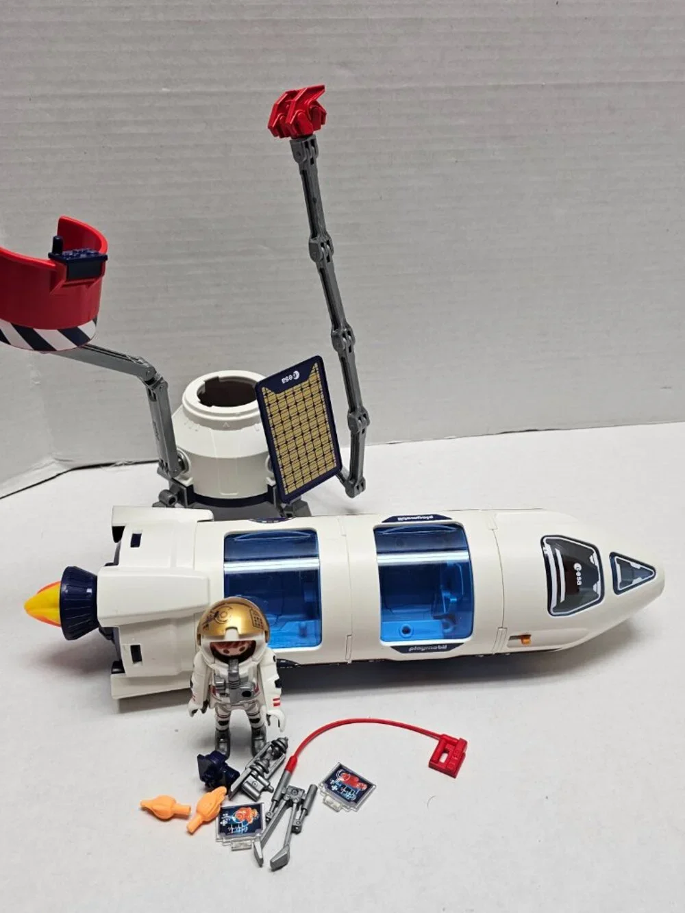 Playmobil ESA Outer Space Ship Mars Research Rocket Astronaut Figure 72011 4+